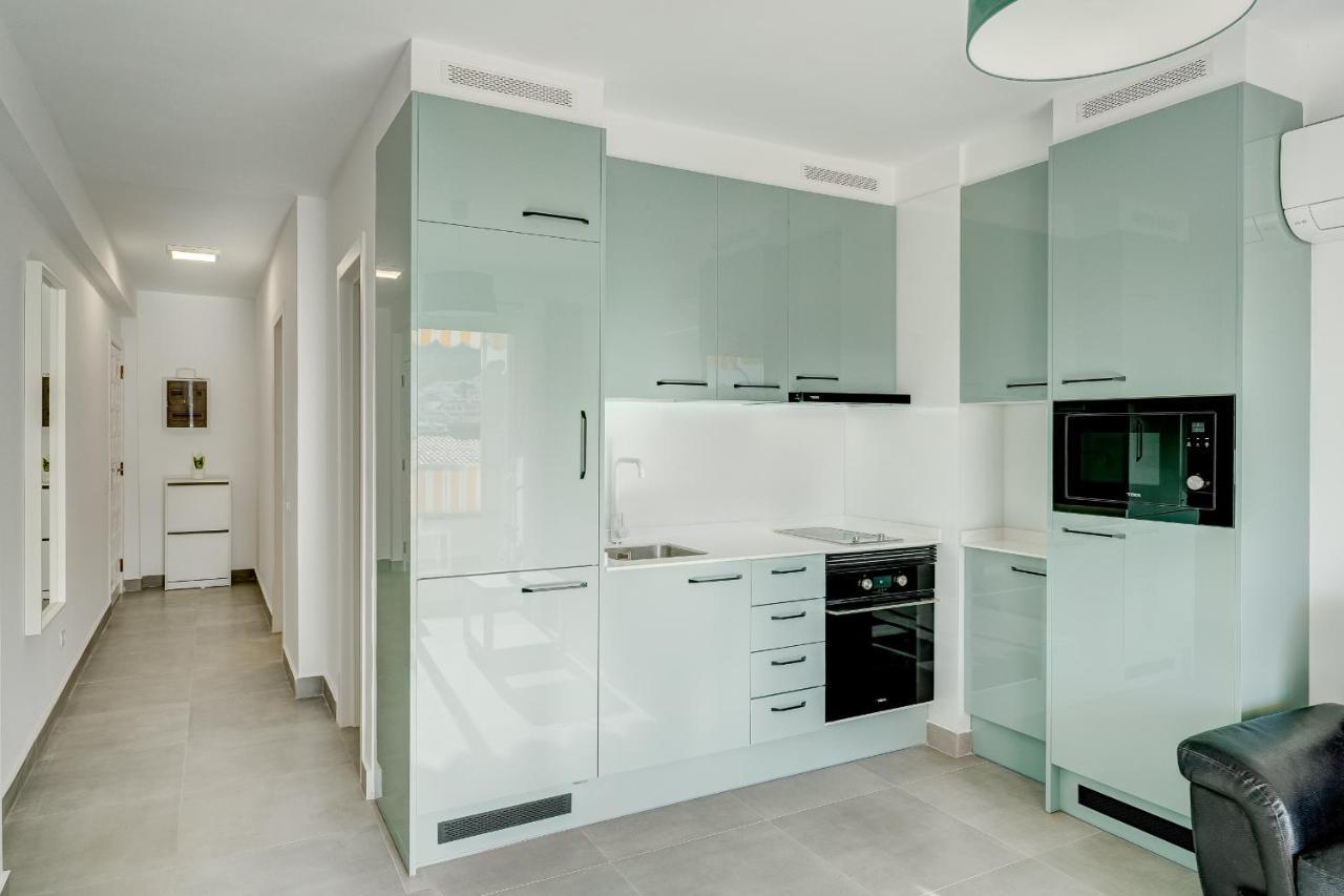 Loscristianos Luxury Aircon Sunny Aptm Sea View 아로나 외부 사진